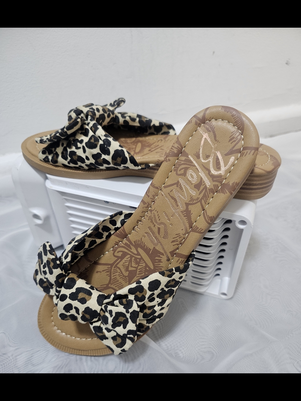 Malibu Leopard Print Knot Slide Sandals - Black & Cream - Picture 3 of 6